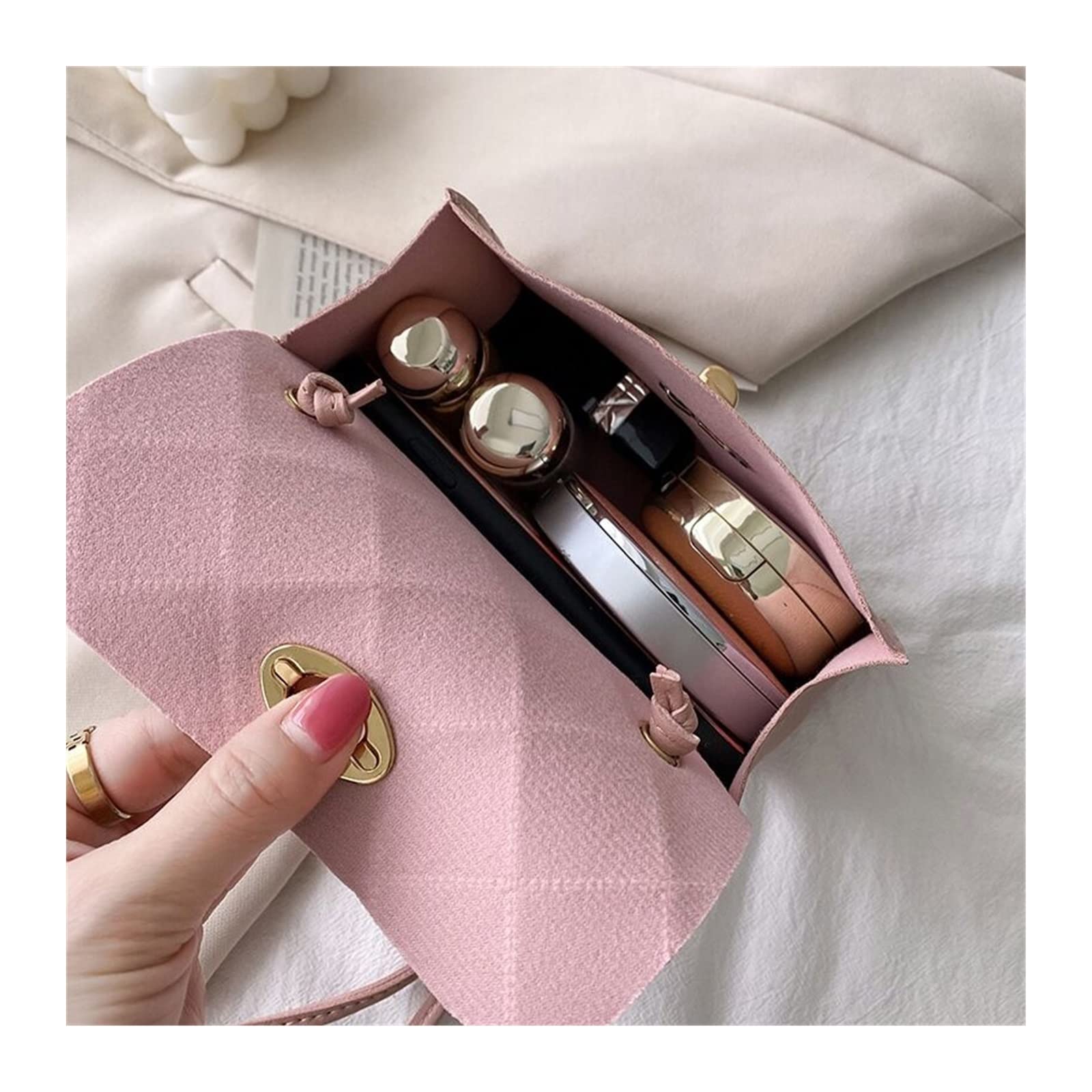 Élise Quilted Crossbody Bag